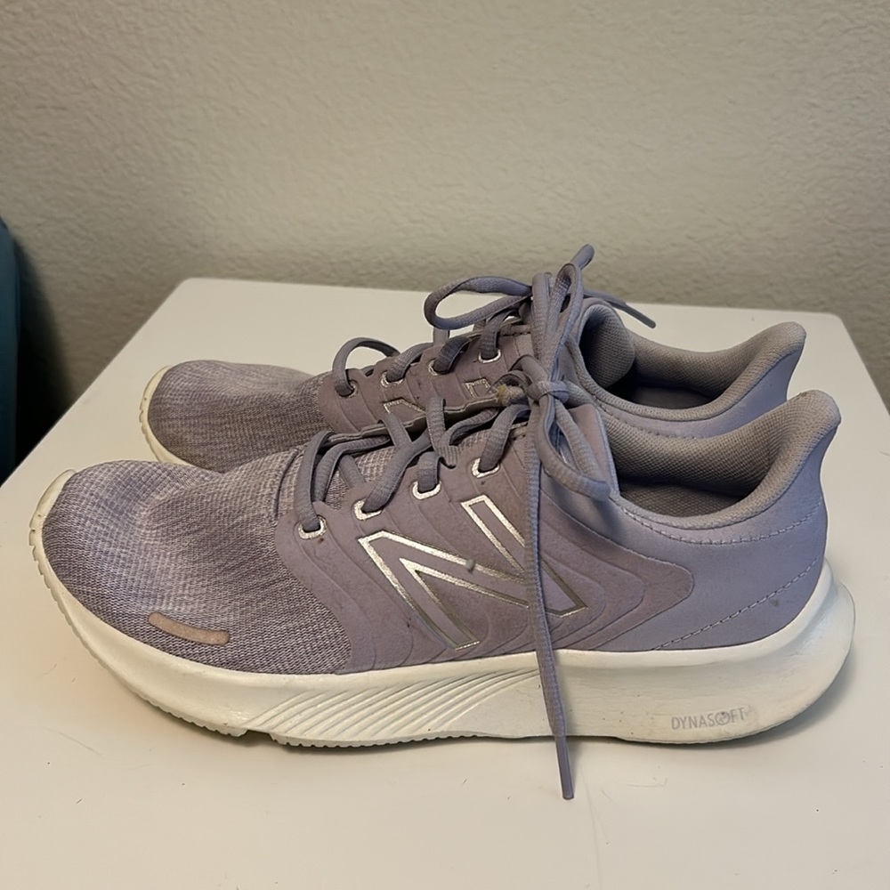 New Balance 890 Running Shoe With Dynasoft Sole - image 3